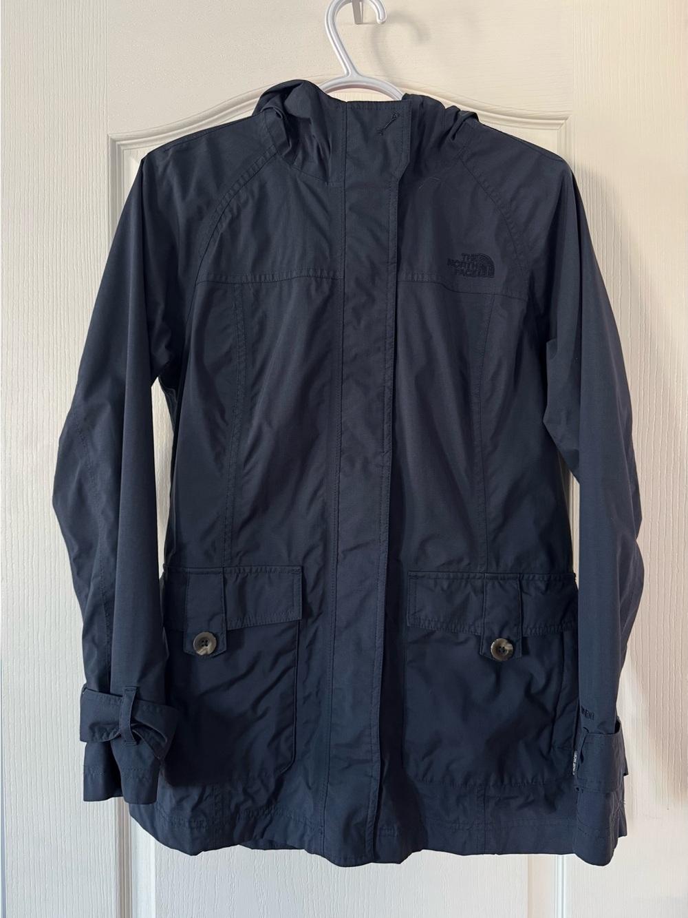 The North Face Women's Puffer Jacket — Coral and Navy
